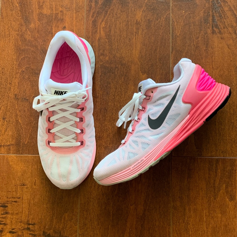 Women’s Nike Lunarglide 6 with Lunarlon Technology